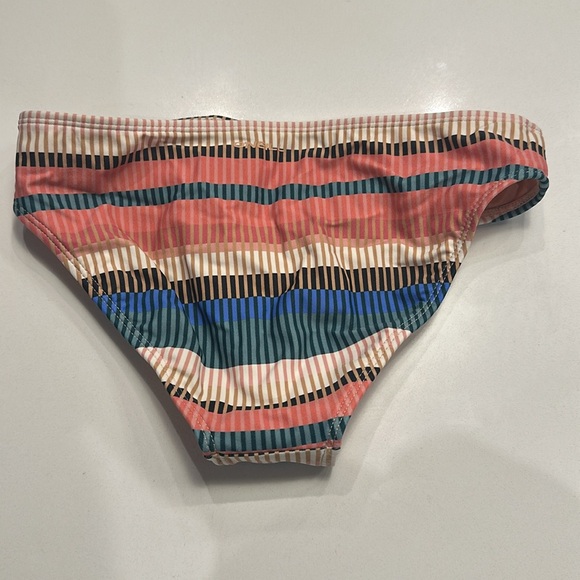 Striped Bikini Set with Knotted Straps - Picture 7 of 7